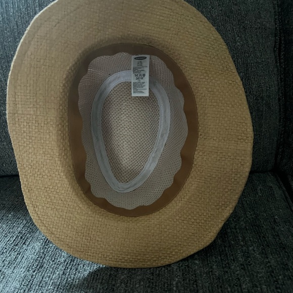 Old Navy Rattan Fedora - Picture 4 of 4